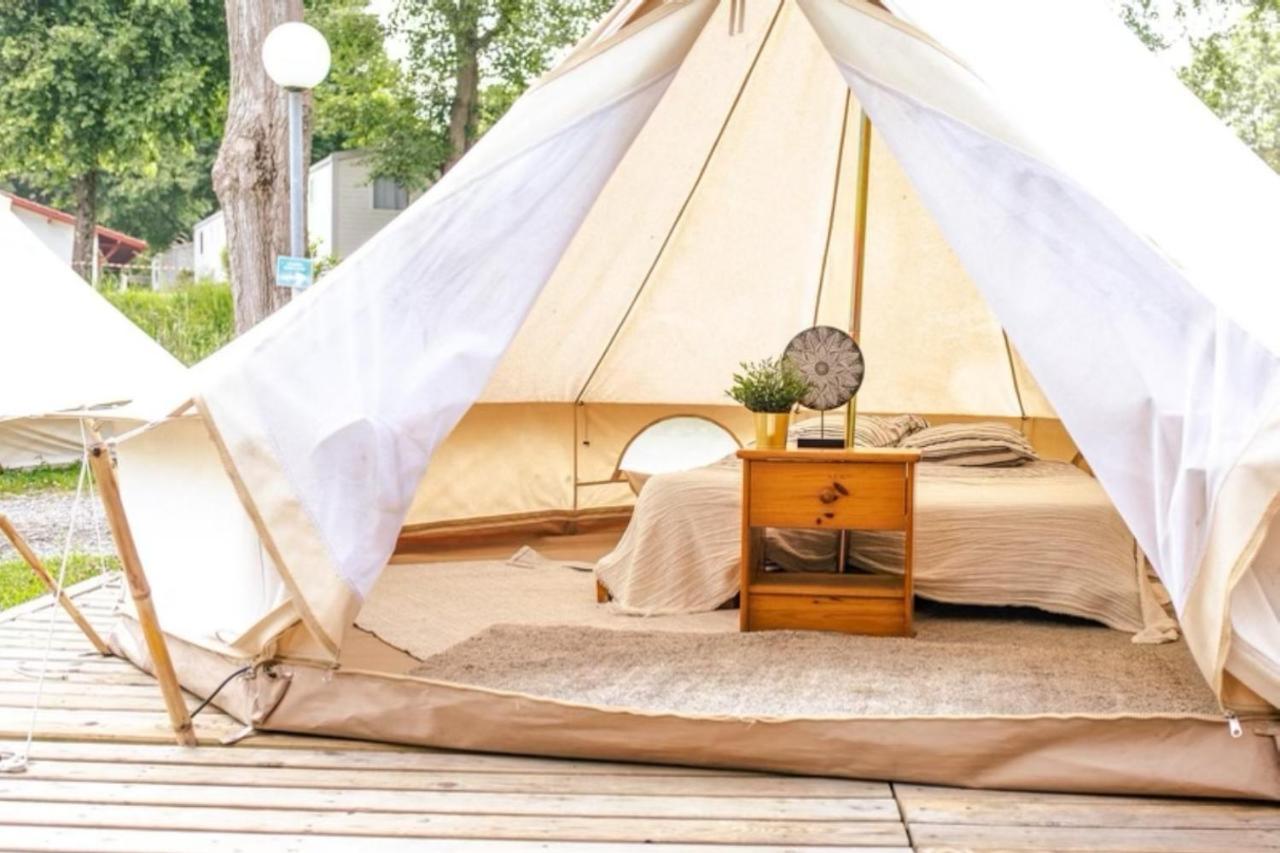 Отель The Glamping Spot - Андай Экстерьер фото